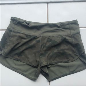 camo speed up short